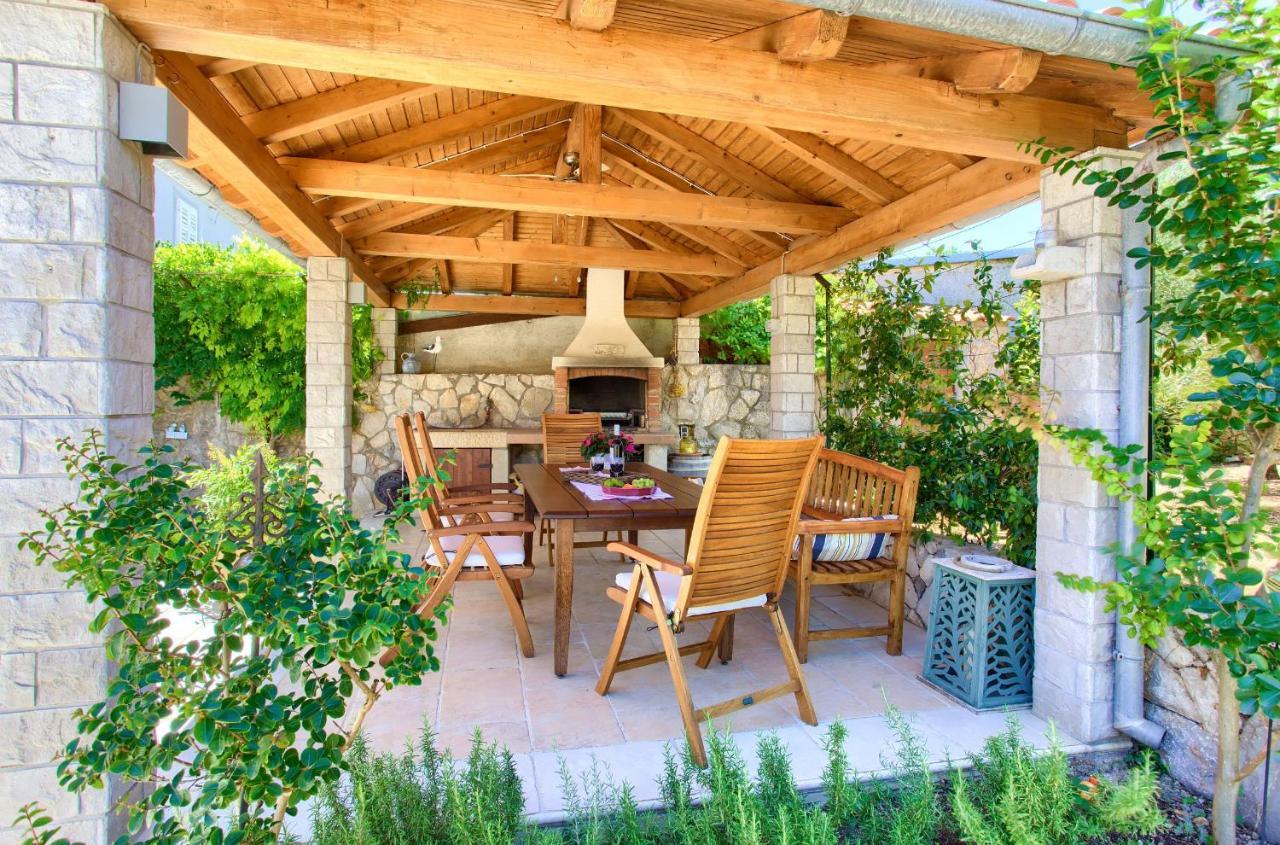 Holiday Home Lavanda Kornić المظهر الخارجي الصورة