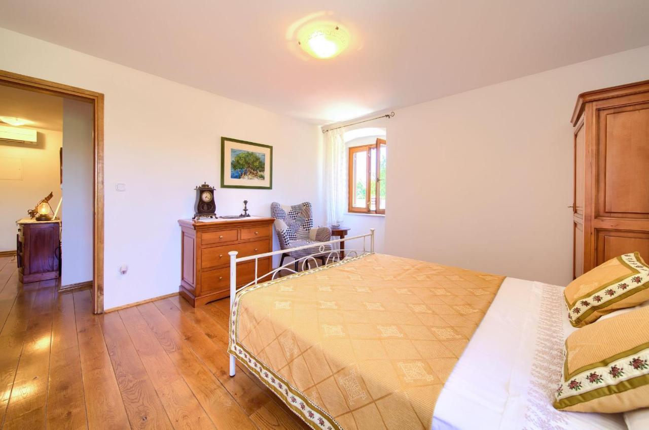 Holiday Home Lavanda Kornić المظهر الخارجي الصورة