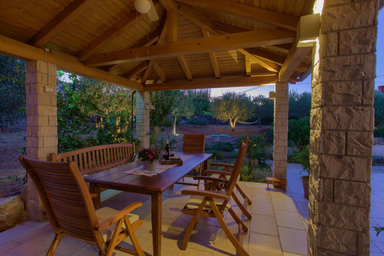 Holiday Home Lavanda Kornić المظهر الخارجي الصورة