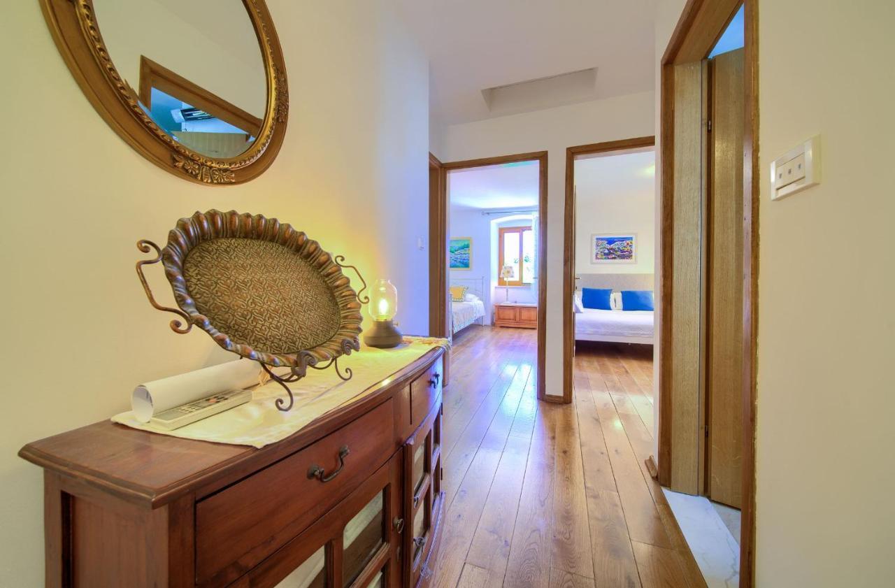 Holiday Home Lavanda Kornić المظهر الخارجي الصورة