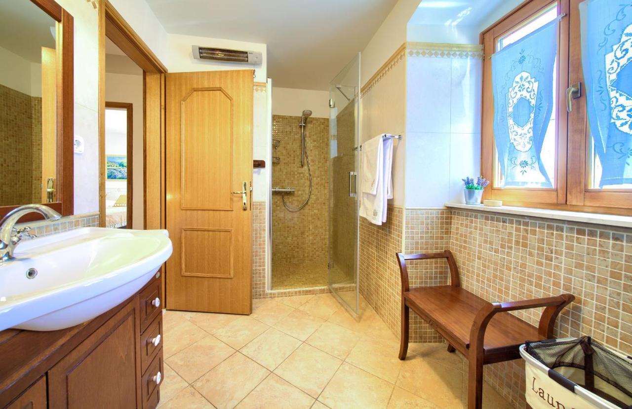 Holiday Home Lavanda Kornić المظهر الخارجي الصورة
