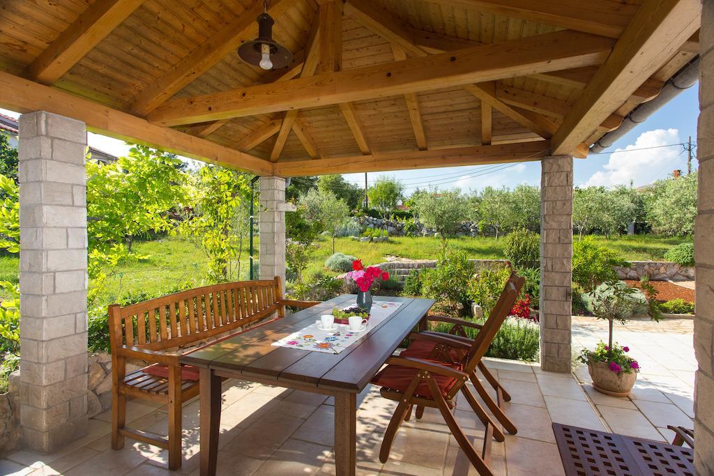 Holiday Home Lavanda Kornić الغرفة الصورة