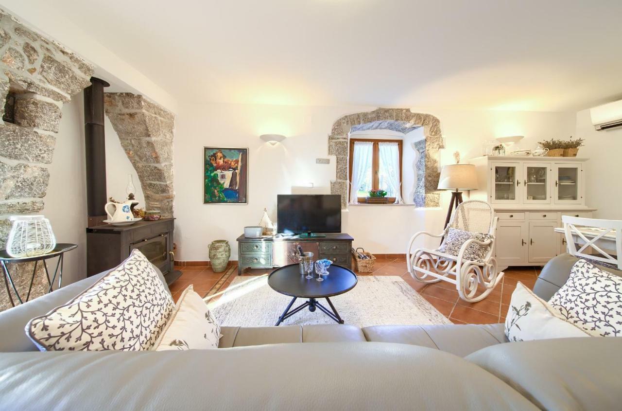 Holiday Home Lavanda Kornić المظهر الخارجي الصورة
